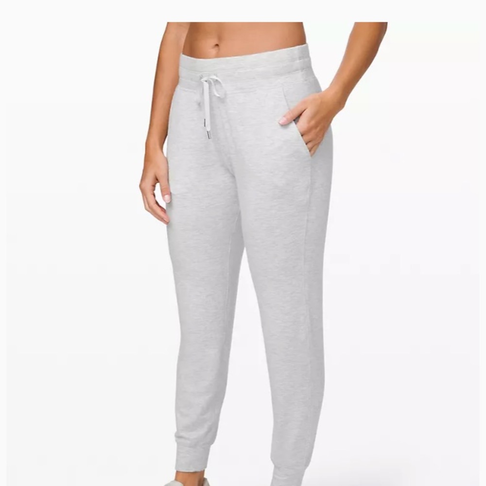 Lululemon warm down jogger *soft size 12